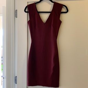 French connection cocktail dress. Size 0. Color: Wine/Red.